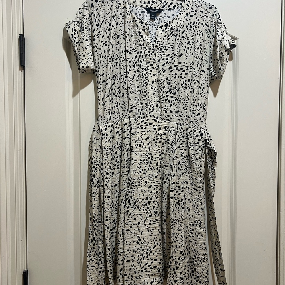 Simply Vera Vera Wang Black and White Midi Dress